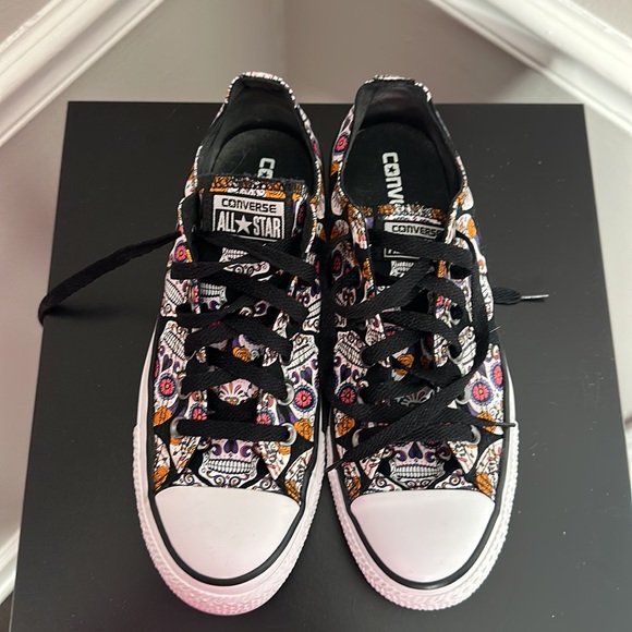 Converse Chuck Taylor All Stars, Black with skull print - Picture 8 of 8